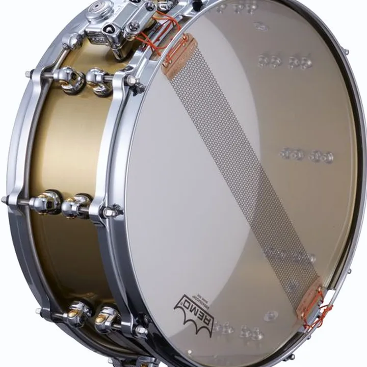 Caisse-claire Pearl 14″x05″ Reference One Brass Avis et Test