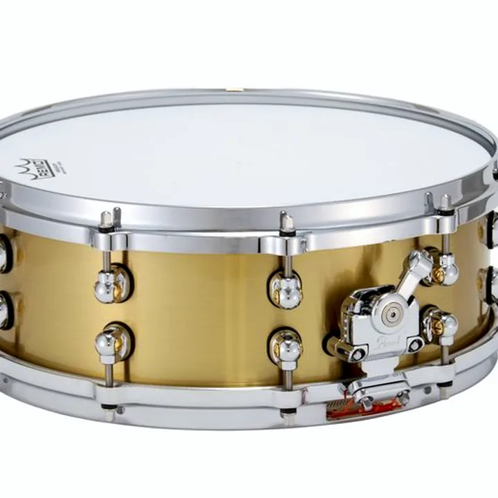 Caisse-claire Pearl 14″x05″ Reference One Brass Avis et Test