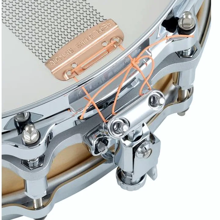 Caisse-Claire Pearl 14″x3,5″ Free Floating Snare : Test, Avis et Comparatif