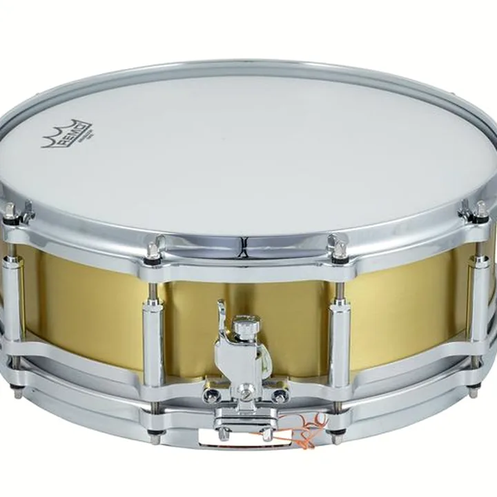 Caisse Claire Pearl 14″x5″ Free Floating Brass / Test et Avis