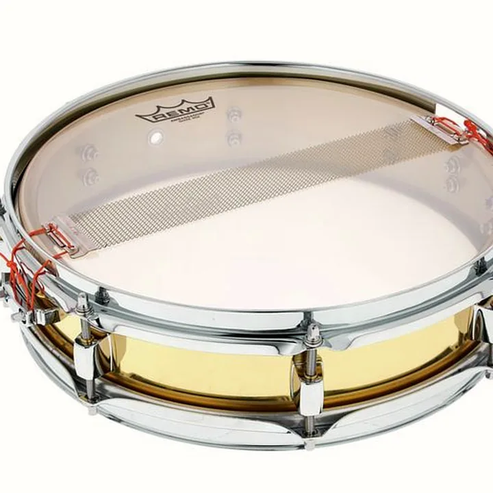 Caisse-Claire Pearl B1330 13″x03″ Piccolo Snare : Test, Comparatif et Avis