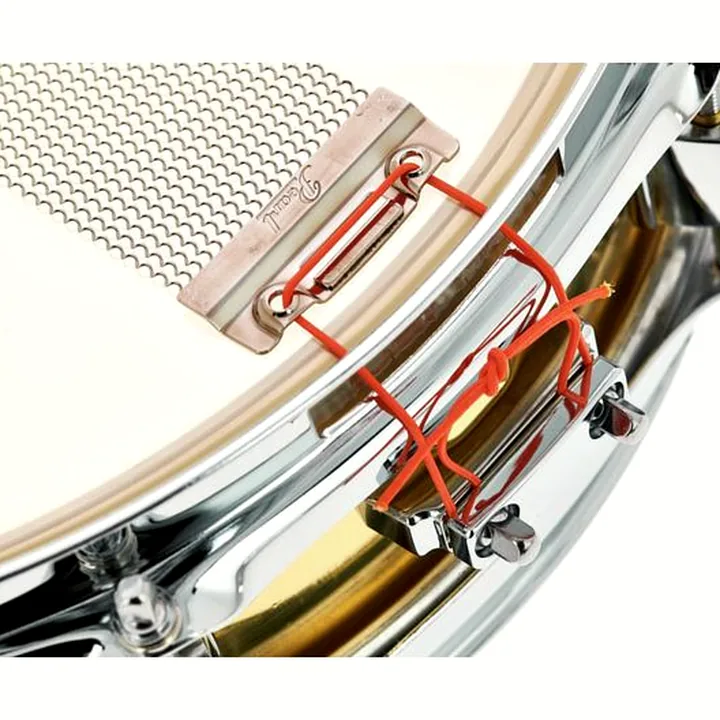 Caisse-Claire Pearl B1330 13″x03″ Piccolo Snare : Test, Comparatif et Avis