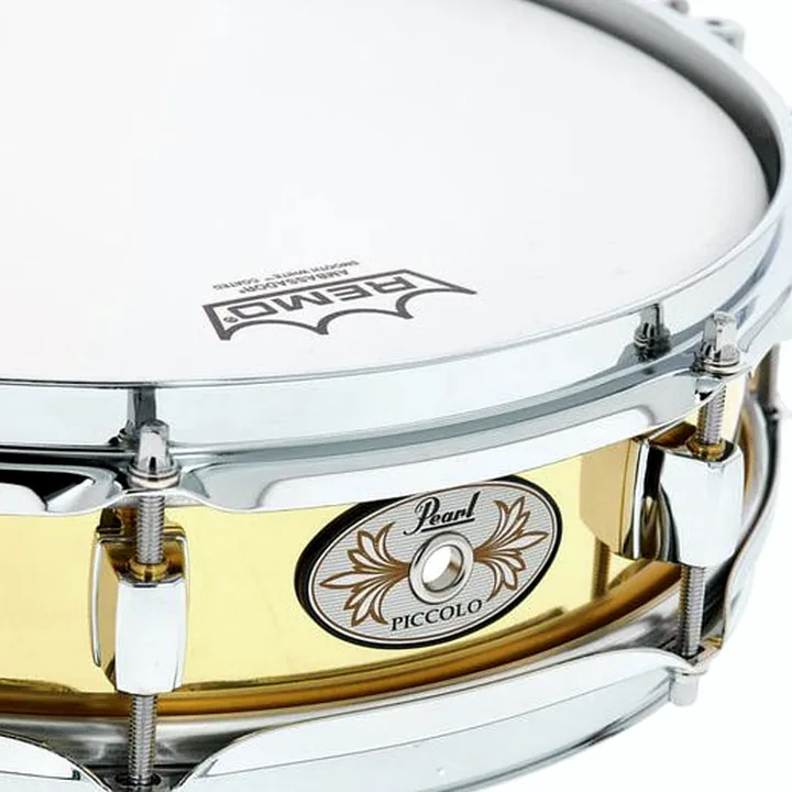 Caisse-Claire Pearl B1330 13″x03″ Piccolo Snare : Test, Comparatif et Avis