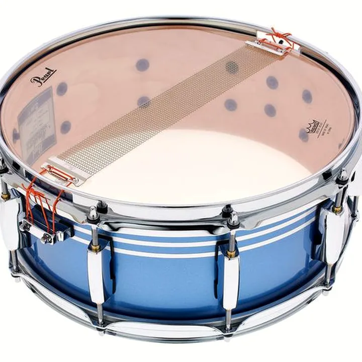 Caisse-Claire Pearl MCT 14″x5,5″ Snare #837 / Test et Avis