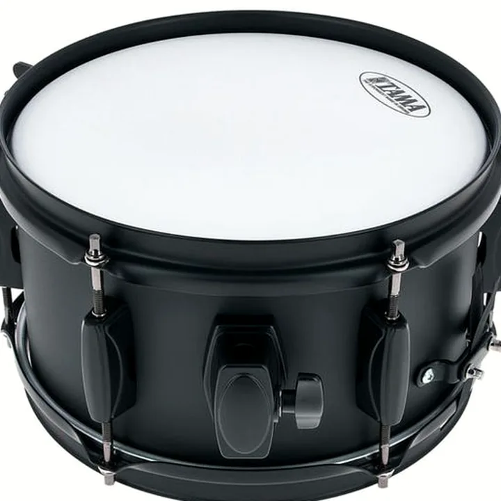 Caisse Claire Tama 10″x5,5″ Metalworks Bl. Steel : Avis et Test