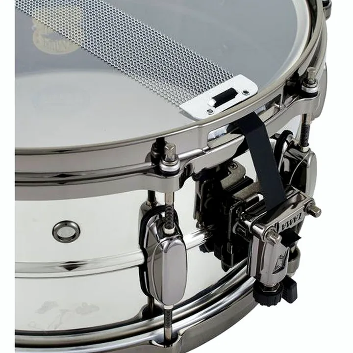Caisse-Claire Tama CB1465 Charlie Benante Snare Comparatif, Test, Avis
