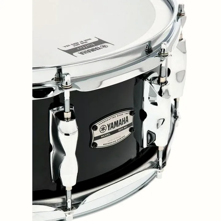 Caisse Claire Yamaha Recording Custom 14″x5,5″ SOB Avis, Comparatif & Test