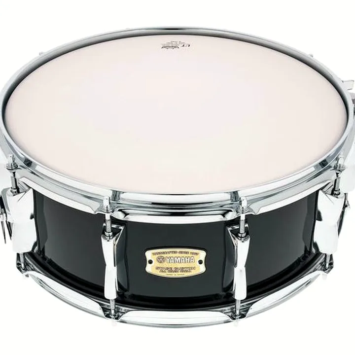 Caisse Claire Yamaha Stage Custom 14″x5,5″ Snare RB / Comparatif, Test & Avis