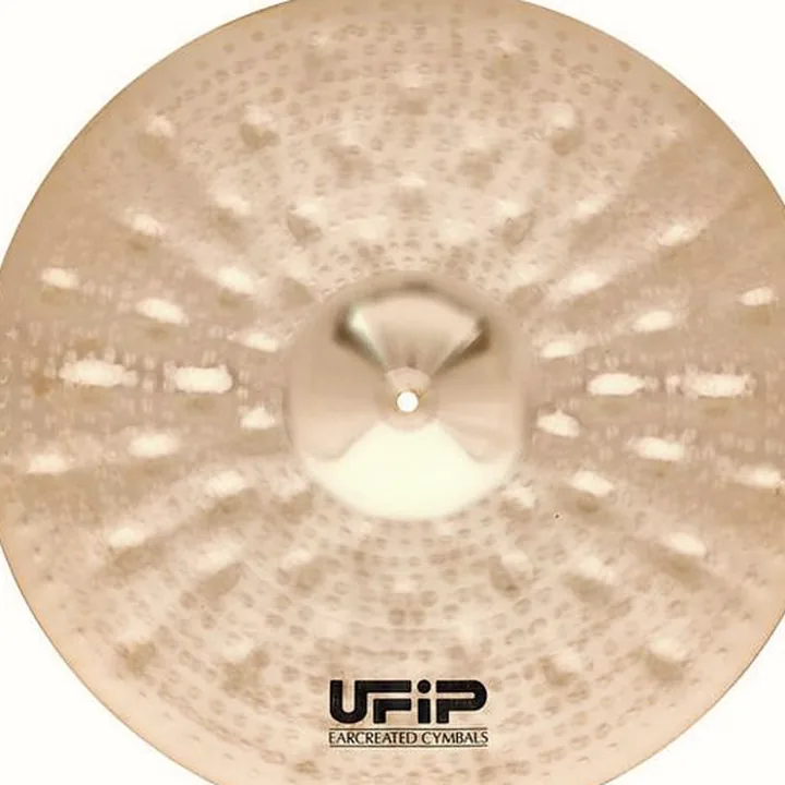 Cymbale crash Ufip 20″ Blast Extra Dry Crash Comparatif, Avis & Test