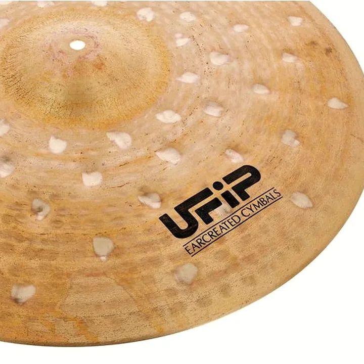 Cymbale crash Ufip 20″ Blast Extra Dry Crash Comparatif, Avis & Test