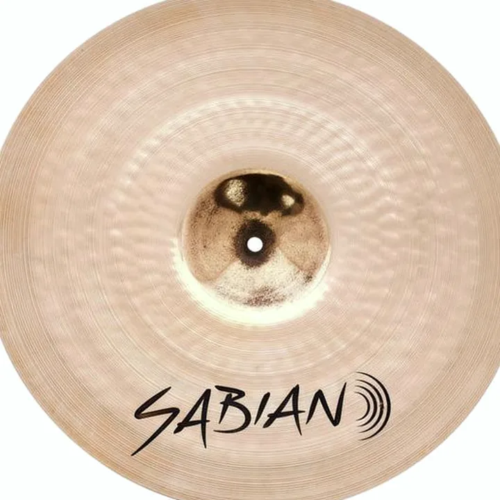 Cymbale Sabian 18″ AAX Thin Crash : Avis, Comparatif, Test