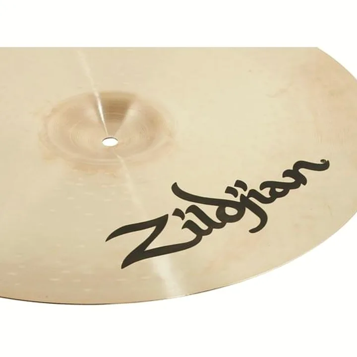 Cymbale Zildjian 17″ K-Custom Dark Crash Test, Comparatif et Avis