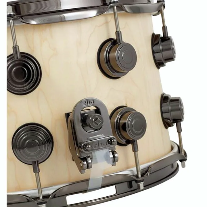 DW Satin Oil 14″x08″ Snare BN Comparatif, Test et Avis