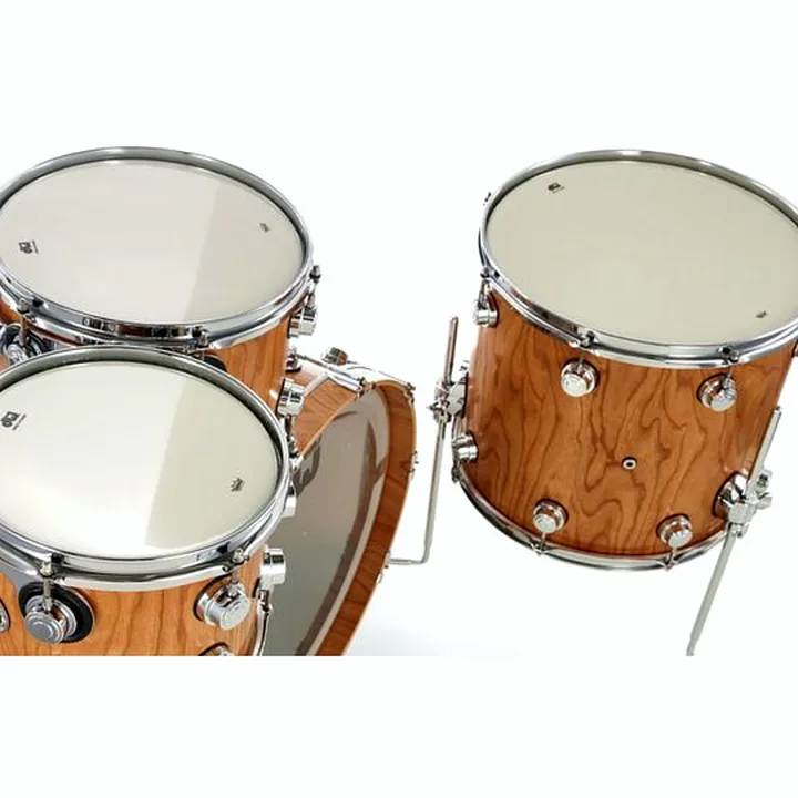 DW Satin Oil Cherry / Purple Core : Test & Avis