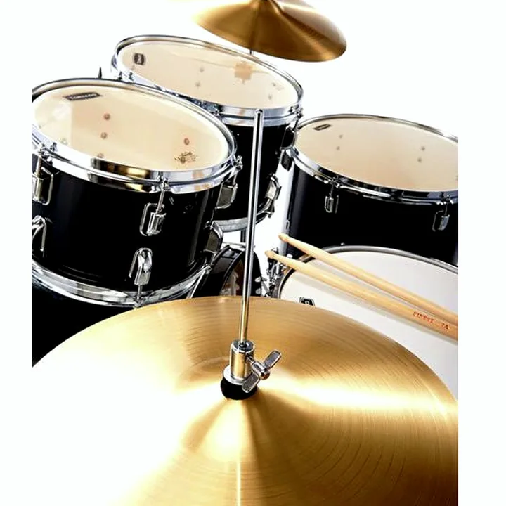 La batterie Acoustique Mapex Tornado Junior Bundle Test, Comparatif & Avis