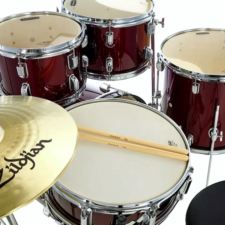 La batterie acoustique Mapex Tornado Stand. Zildjian Set DR : Comparatif, Test, Avis