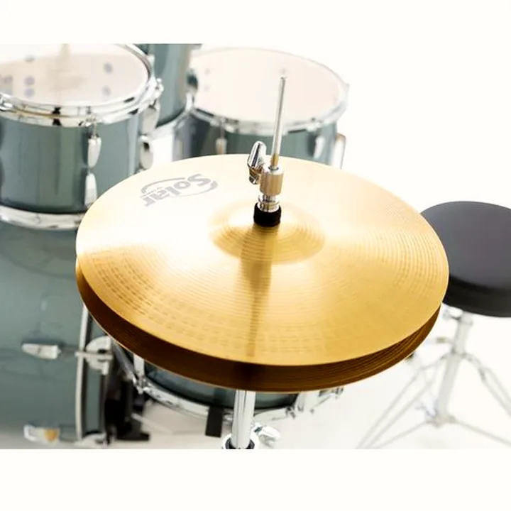 La batterie Acoustique Pearl Roadshow 20″ Plus Charcoal M. : Avis, Comparatif & Test