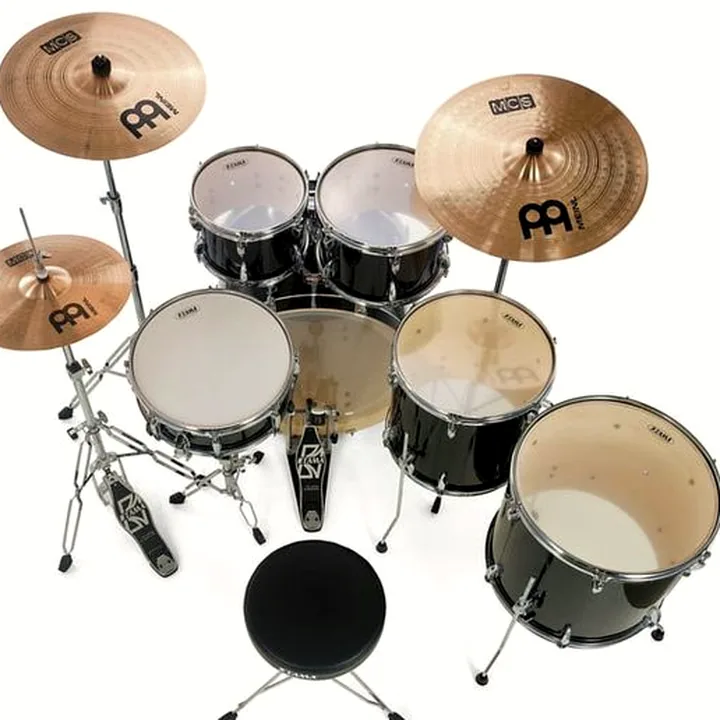 La batterie acoustique Tama Imperialstar 22″ 6pcs -HBK / Comparatif, Test, Avis