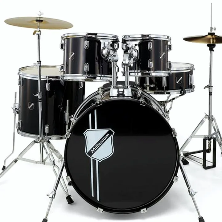 La batterie Millenium Focus 22 Drum Set Black Comparatif, Test, Avis