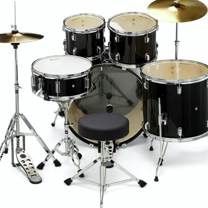 La batterie Millenium Focus 22 Drum Set Black Comparatif, Test, Avis