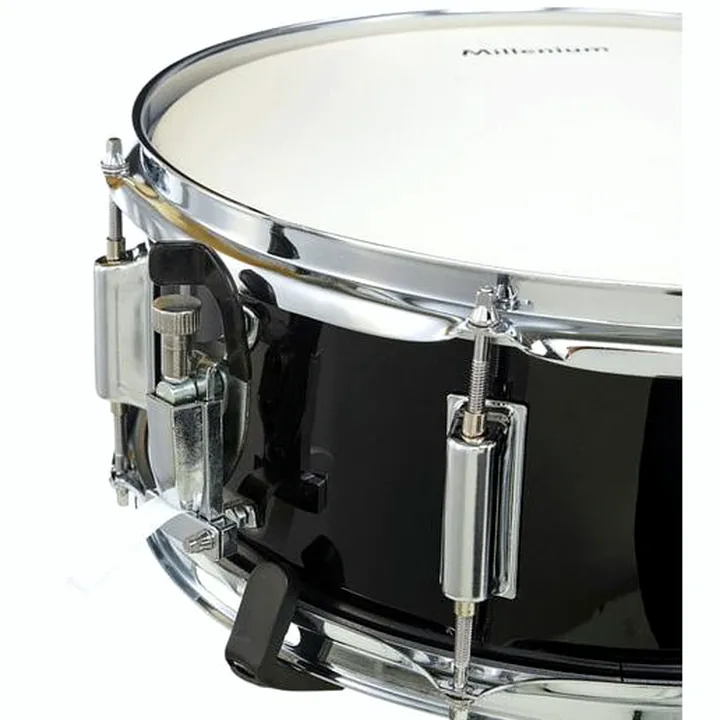 La batterie Millenium Focus 22 Drum Set Black Comparatif, Test, Avis