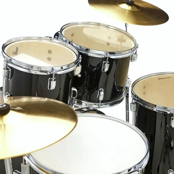La batterie Millenium Focus 22 Drum Set Black Comparatif, Test, Avis