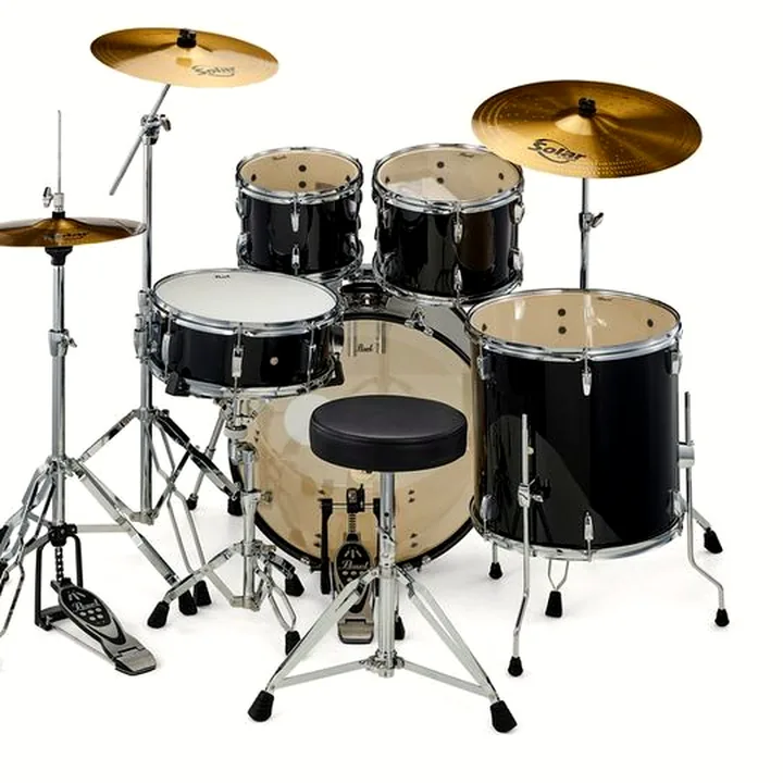 La batterie Pearl Roadshow 22″ Plus Jet Black Comparatif, Test et Avis