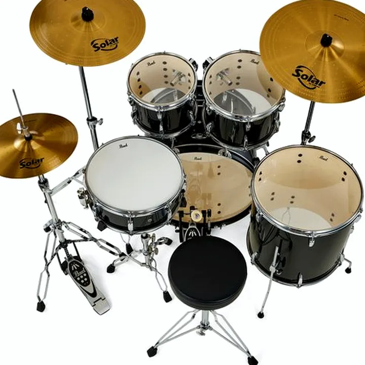 La batterie Pearl Roadshow 22″ Plus Jet Black Comparatif, Test et Avis