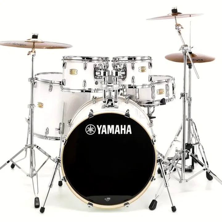 La batterie Yamaha Stage Custom Stand. PW- Bundle / Avis et Test