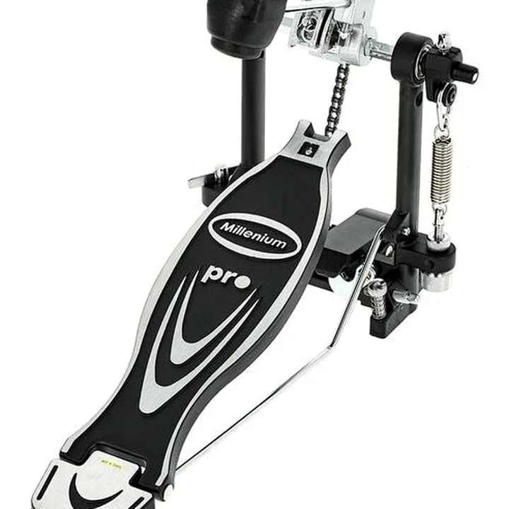 La pédale Millenium PD-111 Pro Bass Drum Pedal / Test, Comparatif & Avis