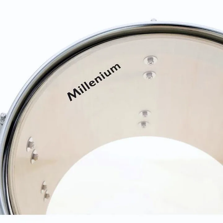 Millenium Focus 12″x9″ Tom Tom Red Avis, Test & Comparatif