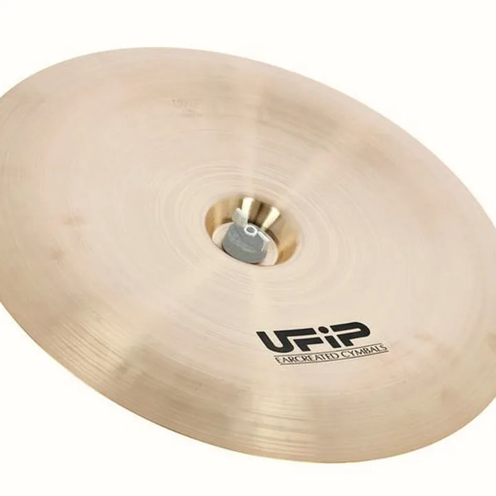 Ride Ufip 18″ FX Fast China Avis, Test et Comparatif