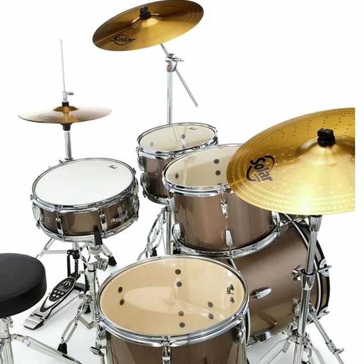 Test & Avis Batterie acoustique Pearl Roadshow 18″ Plus Bronze Met.