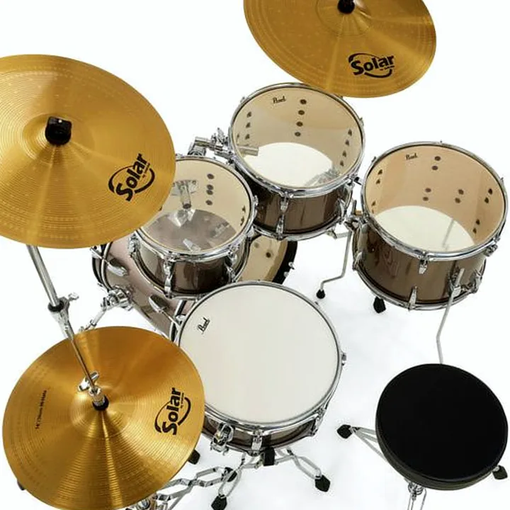 Test & Avis Batterie acoustique Pearl Roadshow 18″ Plus Bronze Met.