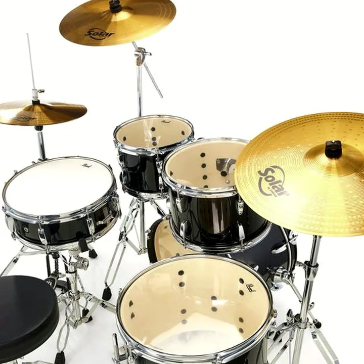 Test & Avis Batterie acoustique Pearl Roadshow 18″ Plus Jet Black