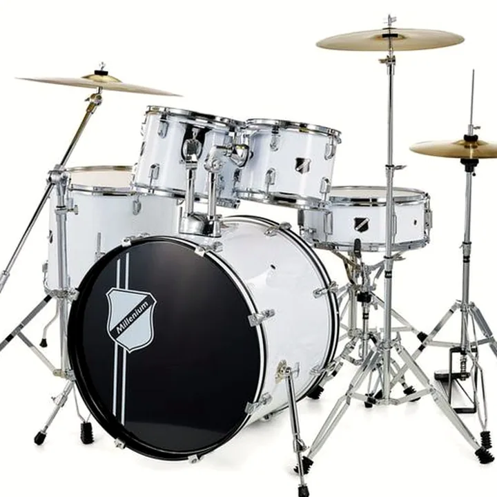 Test & Avis Batterie Millenium Focus 22 Drum Bundle White