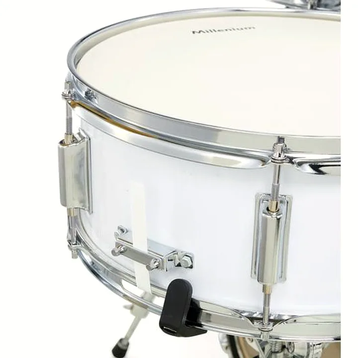 Test & Avis Batterie Millenium Focus 22 Drum Bundle White