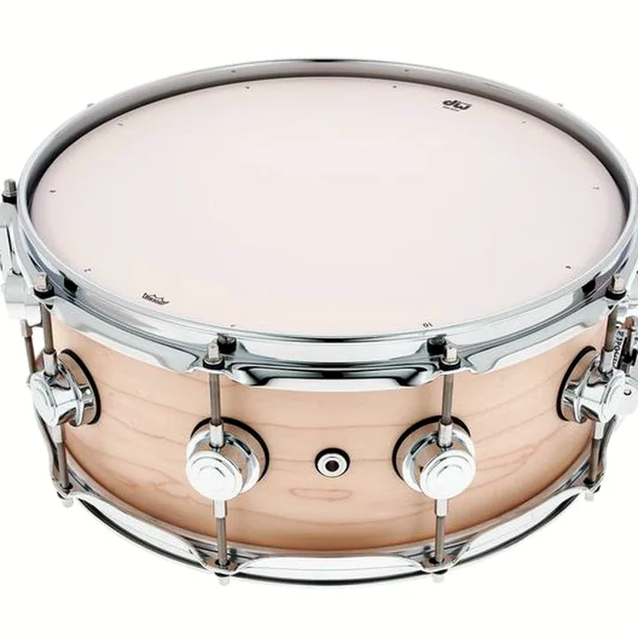 Test, Avis Caisse-Claire DW Satin Oil 14″x5,5″ Snare Nat.