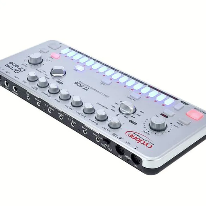 Test & Avis : Cyclone Analogic TT-606 Drum Drone