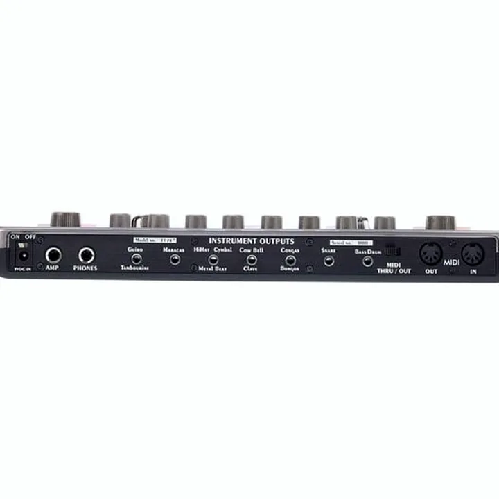 Test & Avis : Cyclone Analogic TT-78 Beat Bot