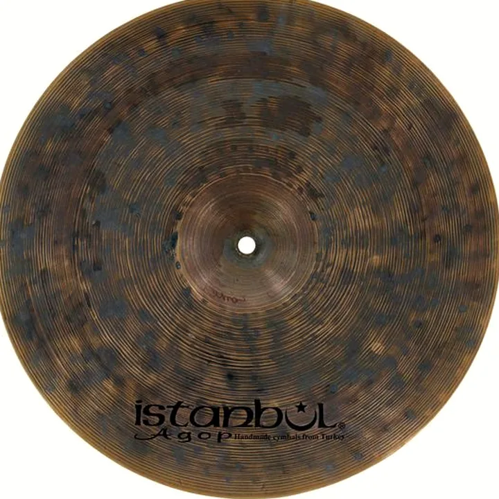 Test & Avis de la cymbale charleston Istanbul Agop 15″ Cindy Blackman OM Hi-Hat