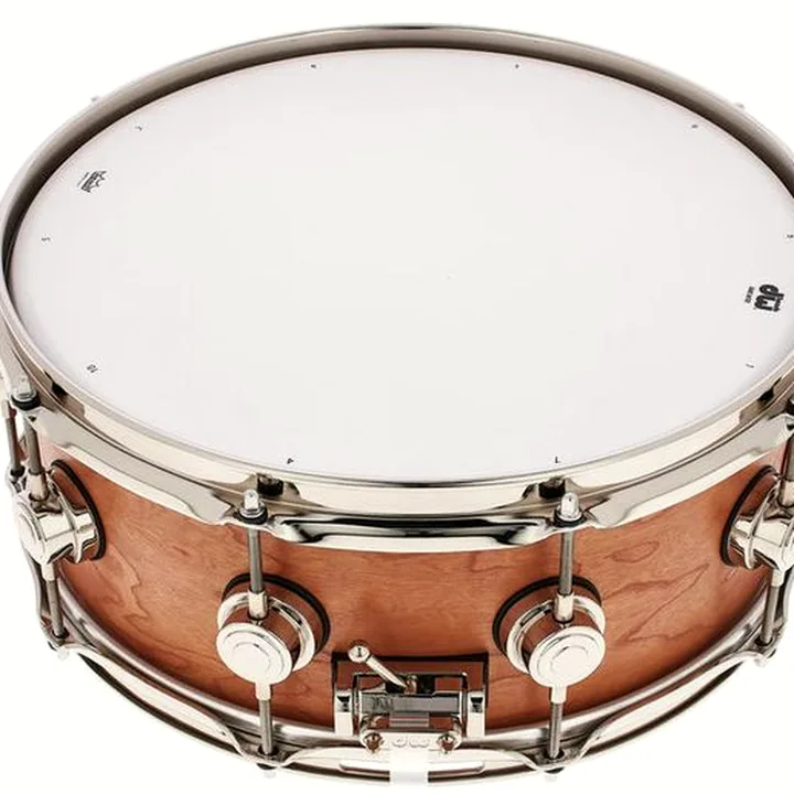Test & Avis DW 14″x5,5″ Jazz Snare S.Natural