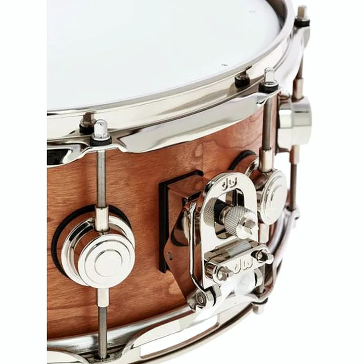 Test & Avis DW 14″x5,5″ Jazz Snare S.Natural