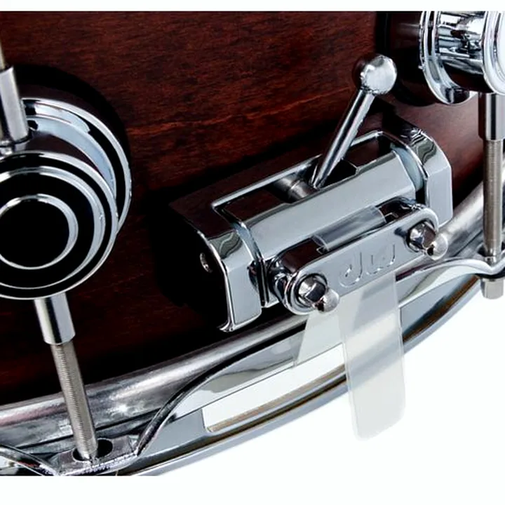 Test, Avis : DW Jazz Series Mahogany Stain