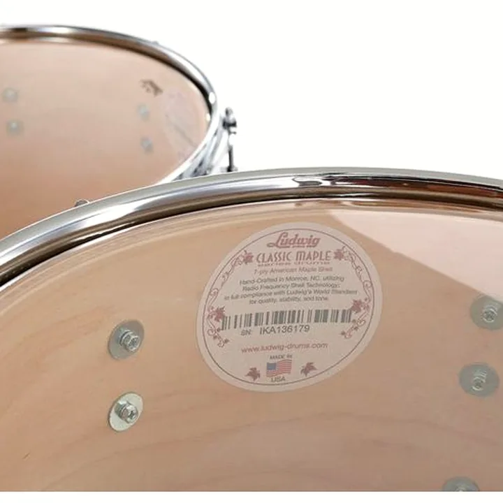 Test, Avis Ludwig Classic Maple Downbeat Black O