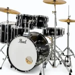 Test et Avis : Batterie acoustique Pearl Roadshow 22″ Plus 6pcs Black