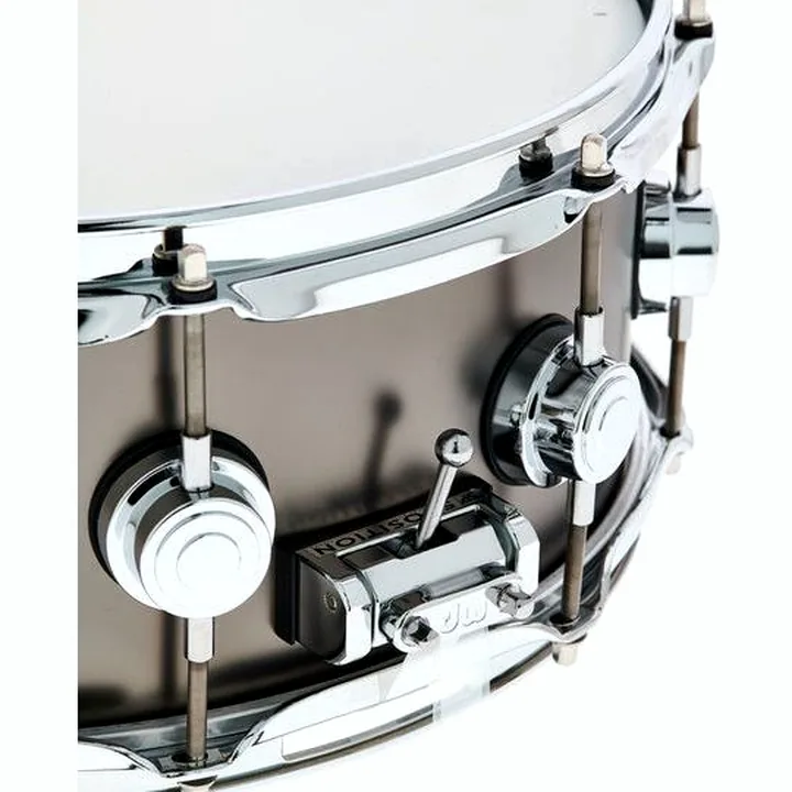 Test et Avis DW 14″x5,5″ SB over Brass Snare